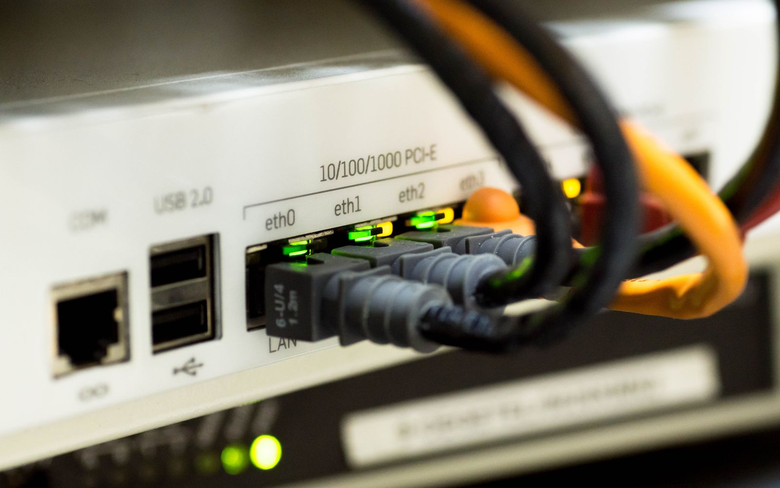 Enterprise routers and switches with active network links